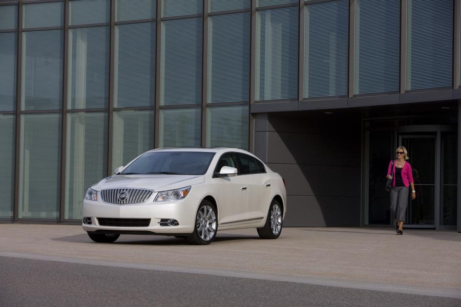  Buick LaCrosse CXS 2010 года  (фото 15 из 38)